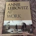 Annie Leibovitz bei der Arbeit von Annie Leibovitz | HB - Neuwertig 