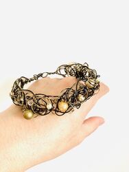 Vintage Boho geflochten gewebt schwarzer Draht Gold Messing Perlen Armband Armreif