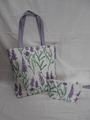2-Teiliges Taschen-Set mit Lavendeldruck: Tragetasche, Kosmetiktasche