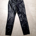 Schwarze H&M Lederimitat Leggings in Gr. 46