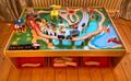 Kidkraft Holzbahn und Spieltisch