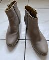 SPM Damenstiefeletten beige, Gr. 39