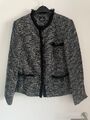 Madeleine Jacke Blazer Boucle Gr. 42 schwarz/weiß/silber Rüschen  Neu ungetragen