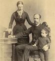 Viktorianische Kabinettkarte Foto Familie Kind Bourne Schäfer Kalkutta Indien 1883