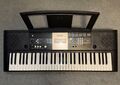 Keyboard Yamaha YPT-220