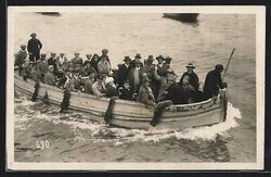 Foto-AK Helgoland, Ausbootung von Norderney aus 1923 