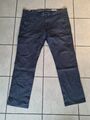 s.Oliver Herren Chino Hose Detroit Relaxed Fit W 38 L 32, navy blau, top Zustand