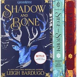 The Shadow and Bone Trilogy Boxed Set: Shadow and Bone, - anderes Format NEU Bardu