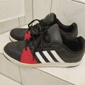 Adidas Herrenschuhe schwarz rot weiß Gr.12 US 45,5 gebraucht siehe Bilder Sohlen