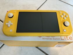 Nintendo Switch Lite Spielekonsole, 32 GB, gelb