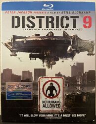 District 9 (Blu-ray & Digital Copy Disc - 2 Disc Set) Peter Jackson