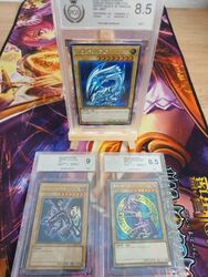 Blue Eyes White Dragon Dark Magician Red Eyes 15AX-KRY07 Secret Rare Prismatic