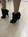 Peeptoe Ankle Boots mit Schleifen Gr. 38 Buffalo