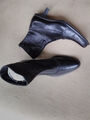 Miu Miu Stiefelette Gr. 39,5 schwarz Leder Made in Italy