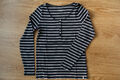 ESPRIT Damen Shirt Langarmshirt Jersey dunkelblau gestreift Baumwolle Gr. S (36)