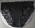 Slip schwarz, wunderschönes Spitzenmaterial, Gr. 46/48, höhere Taille, neu