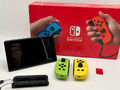 Nintendo Switch mit Zubehörpaket (Joy-Cons, SD-Karte, OVP)