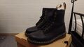 Dr. Martens - 1460 Stiefel - Vegan - schwarz - Gr. 39 - Air Wair - Felix Rub Off