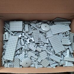 LEGO Konvolut  1,5kg  Neu - Hellgrau, Steine, Platten und Sonderteile