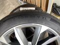 Titanrad mit Reifen original für Audi Q8