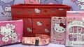 Sanrio Hello Kitty Schreibtisch ordentlich Aufbewahrung Paket Schlüsselband Nägel Handtasche Geschenkset