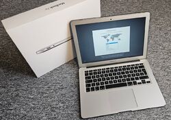 Apple MacBook Air 13,3 Zoll (128GB SSD, Intel Core i5, 1.4 GHz, 4GB RAM)