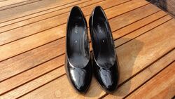 Gabor Lack Pumps schwarz Gr.7/40