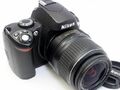 Nikon D40X 10.2MP Digital SLR Kamera Dx 18-55mm G II Af Zoomobjektiv Japan F/S