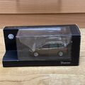 EXTREME RARE DEALER 1:43 Volkswagen Sharan