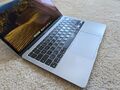 Apple MacBook Air 13 Zoll (256GB SSD, M1, 8GB) Laptop