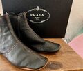 PRADA STIEFELETTEN SCHUHE ANKLE BOOTS SCHWARZ GR 41/42 NP über 1200€ Mit Karton