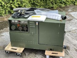 Bundeswehr Stromgenerator Stromerzeuger 230V 2,2 KW Hatz Diesel Notstromaggregat