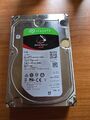 Seagate IronWolf 8 TB interne Festplatte NAS HDD,3.5Zoll, 5400U/Min ST8000VN0022