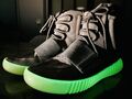 Yeezy Boost 750 Grey Gum - Glow In The Dark  EU44.5 BB1840