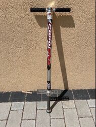 PROFI Pogo Stick Hüpfstab Springstock 40-80kg "in TOP QUALITÄT"