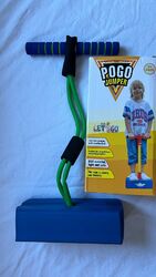 Pogo Jumper für Kinder zum Hüpfen im Garten BLAU