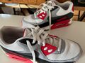 Nike Air Max 90  Essential Gr. 41 / EUR US 8