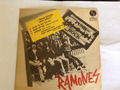 RAMONES– Glad To You See Go- RARE 7" Italy 1977 - 3 TRACKS WHITE PUNK KBD
