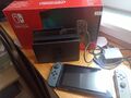 Nintendo Switch Grau Schwarz  HAC-001(-01) Joy-Controller Bundle 32GB In OVP