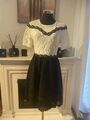 Maje Kleid, Perfect for Christmas Eve, Spitze, Gr. 2 / 36