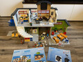 Die PLAYMOBIL City Life 9453 Große Schule