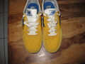 New Balance Schuhe, Gr. 44,5, gelb