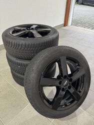 Winterräder 17“ Continental WinterContact 205/55 95V & Felgen Dezent TU black