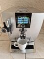 JURA IMPRESSA J9.3 One Touch 3,5 Zoll TFT Kaffeevollautomat - Brillantsilber