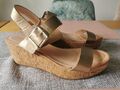 Sommersandalen mit Keilabsatz Goldfarben SUPERMODE, Gr. 38 Top!