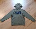 TOPOLINO Sweatshirt Kapuzen-Jacke Gr.134 Khaki Details Aufnäher Kängurutasche RV