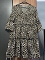 Kleid, NA-KD, Leopardenmuster, Volants, Gr.36, beige-braun-schwarz 