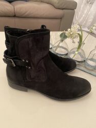 Stiefeletten neuwertig Tamaris Gr. 40