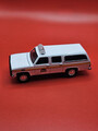 Greenlight Ambulance NYC 1:64 Suburban