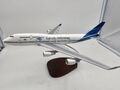 1:200 Boeing 747-400 Garuda Indonesia PK-GSG Flugzeug Modell ca. 35cm